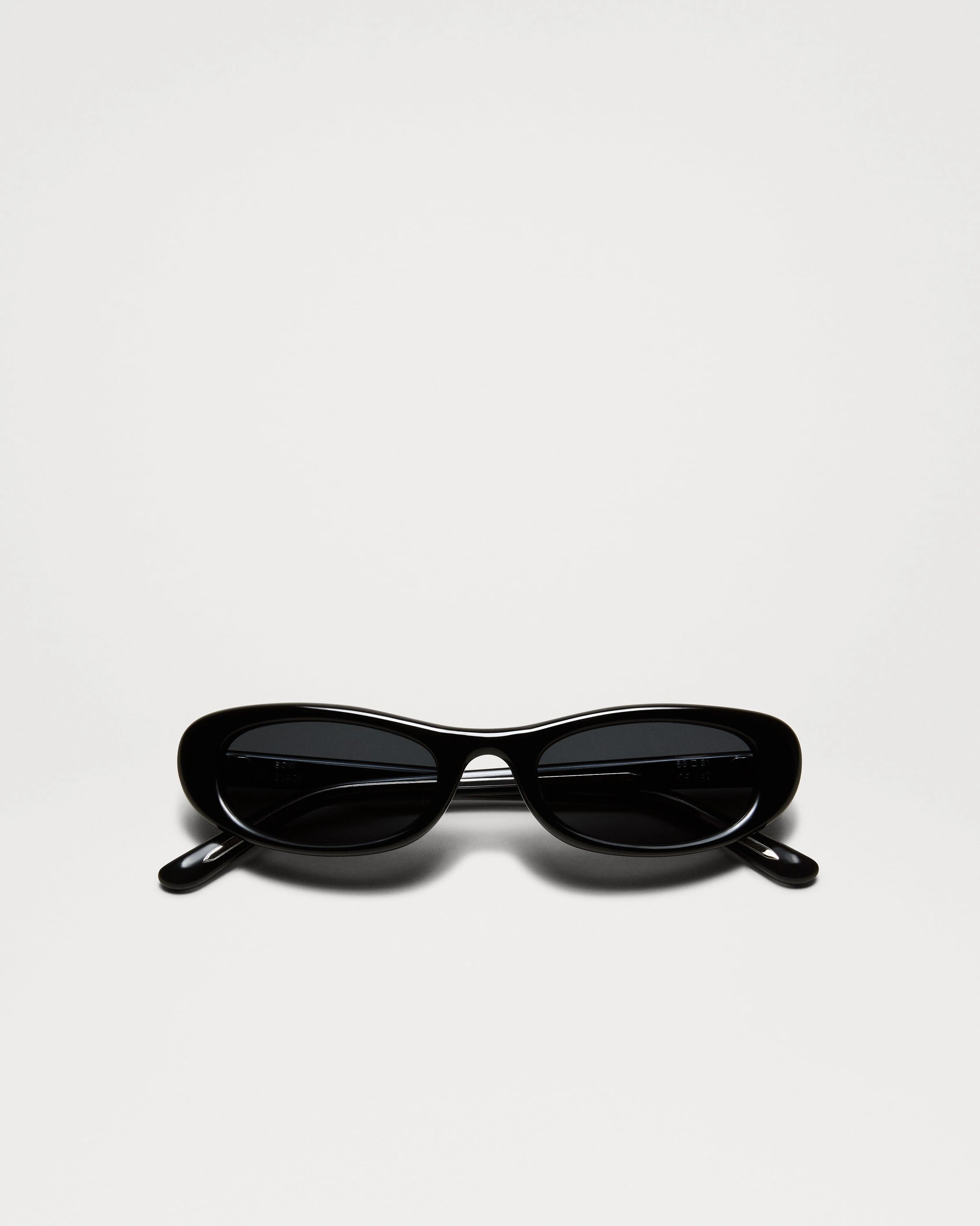 Bow Black
