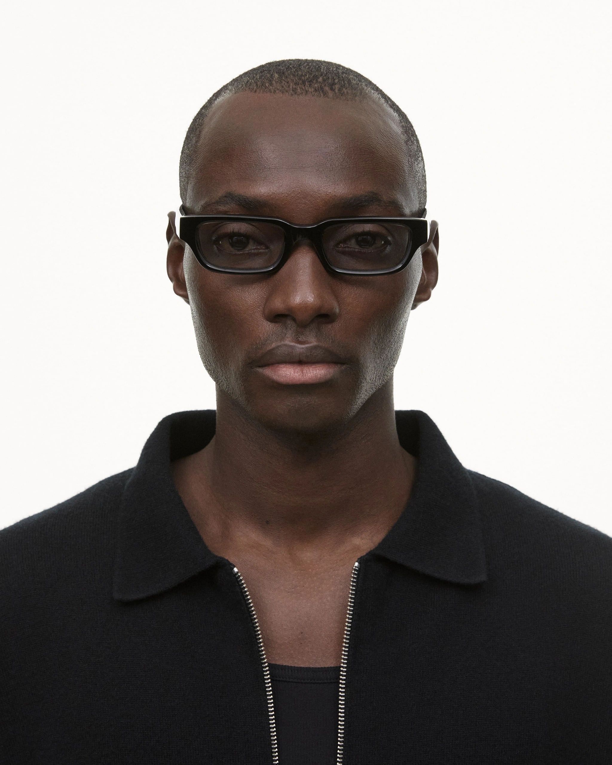 10 Photochromic Black