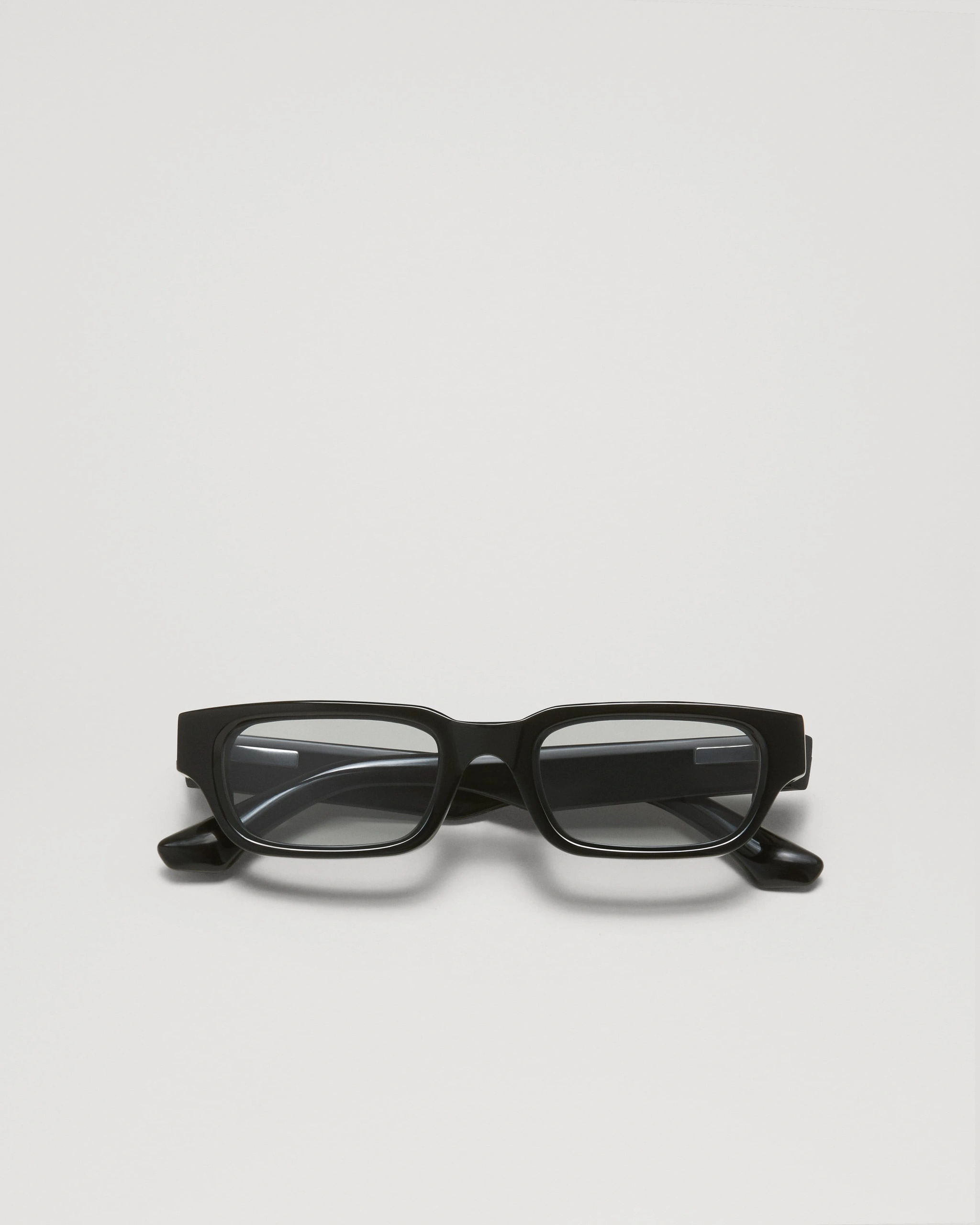 10 Photochromic Black