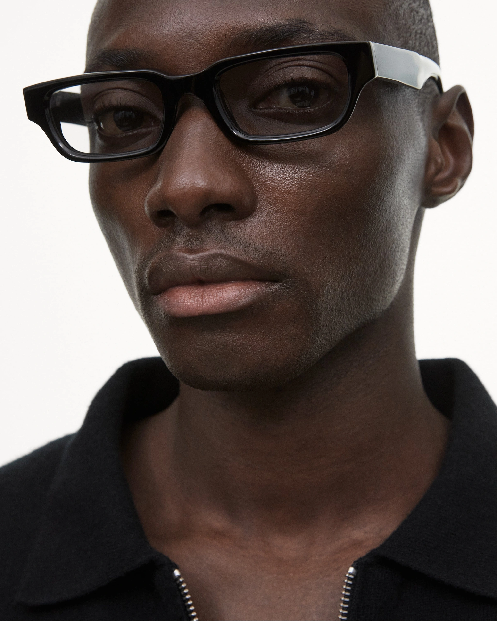 10 Photochromic Black