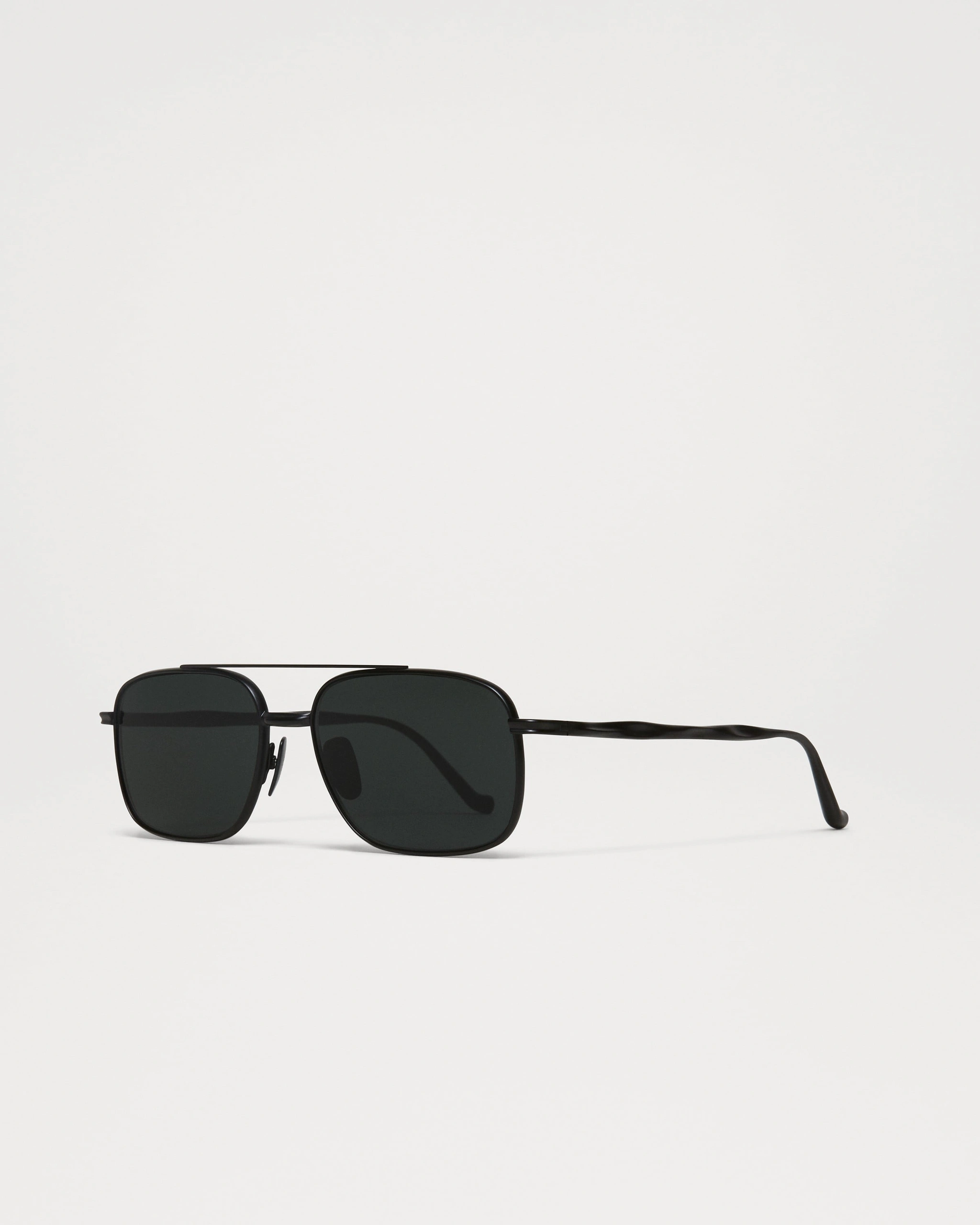 Titanium Navigator Matt Black Black
