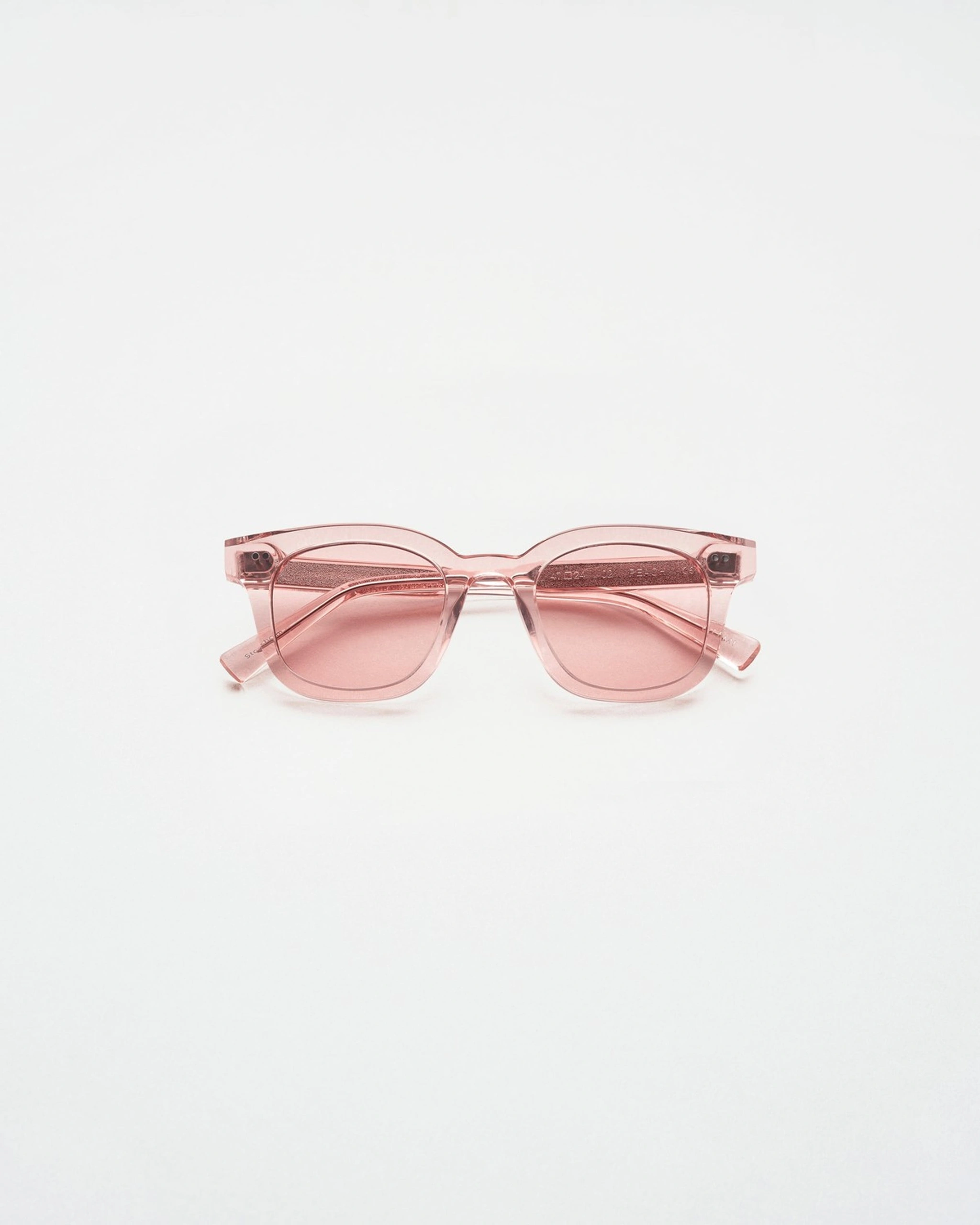 02 Pink (2022)