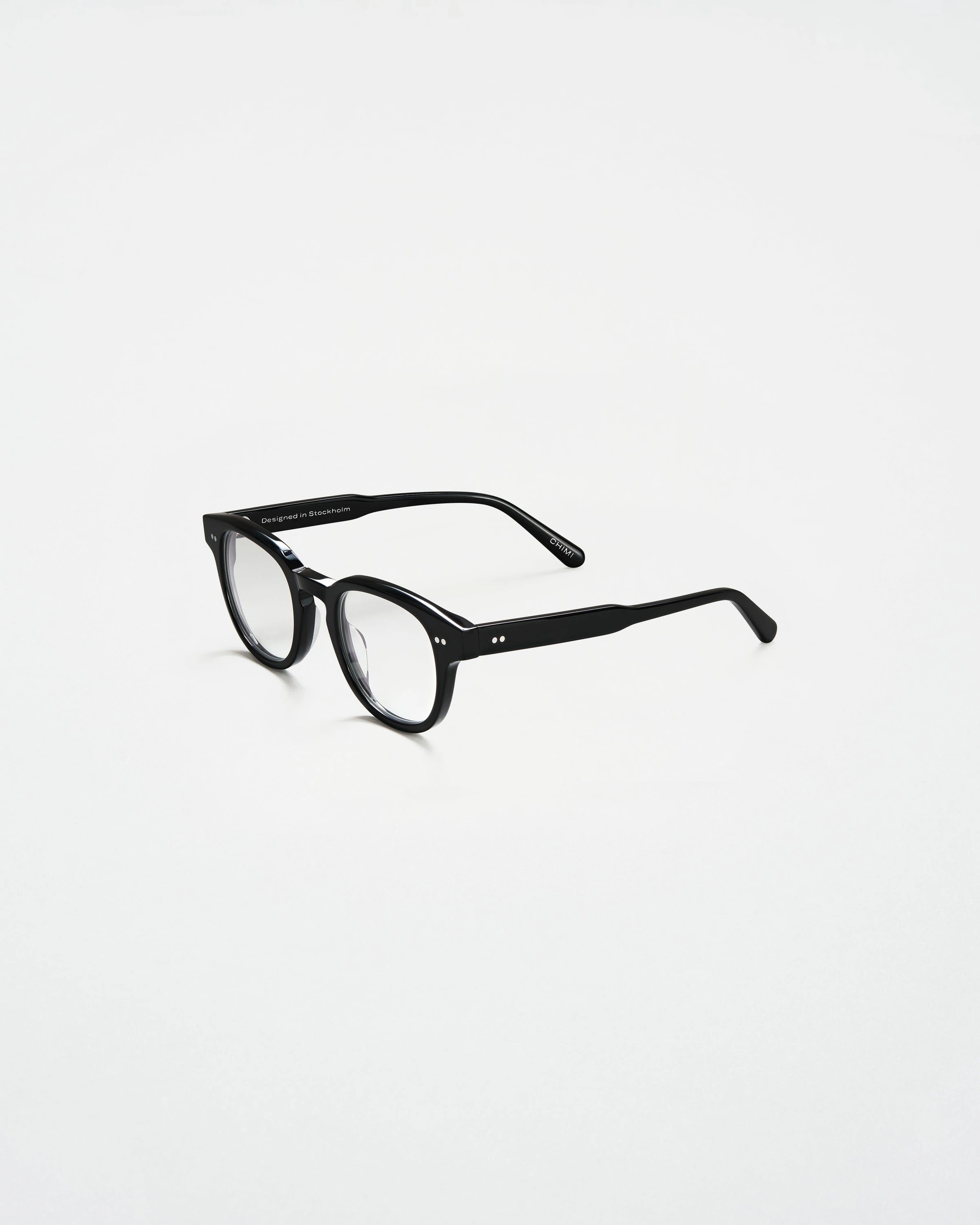 01 Optic Black Black