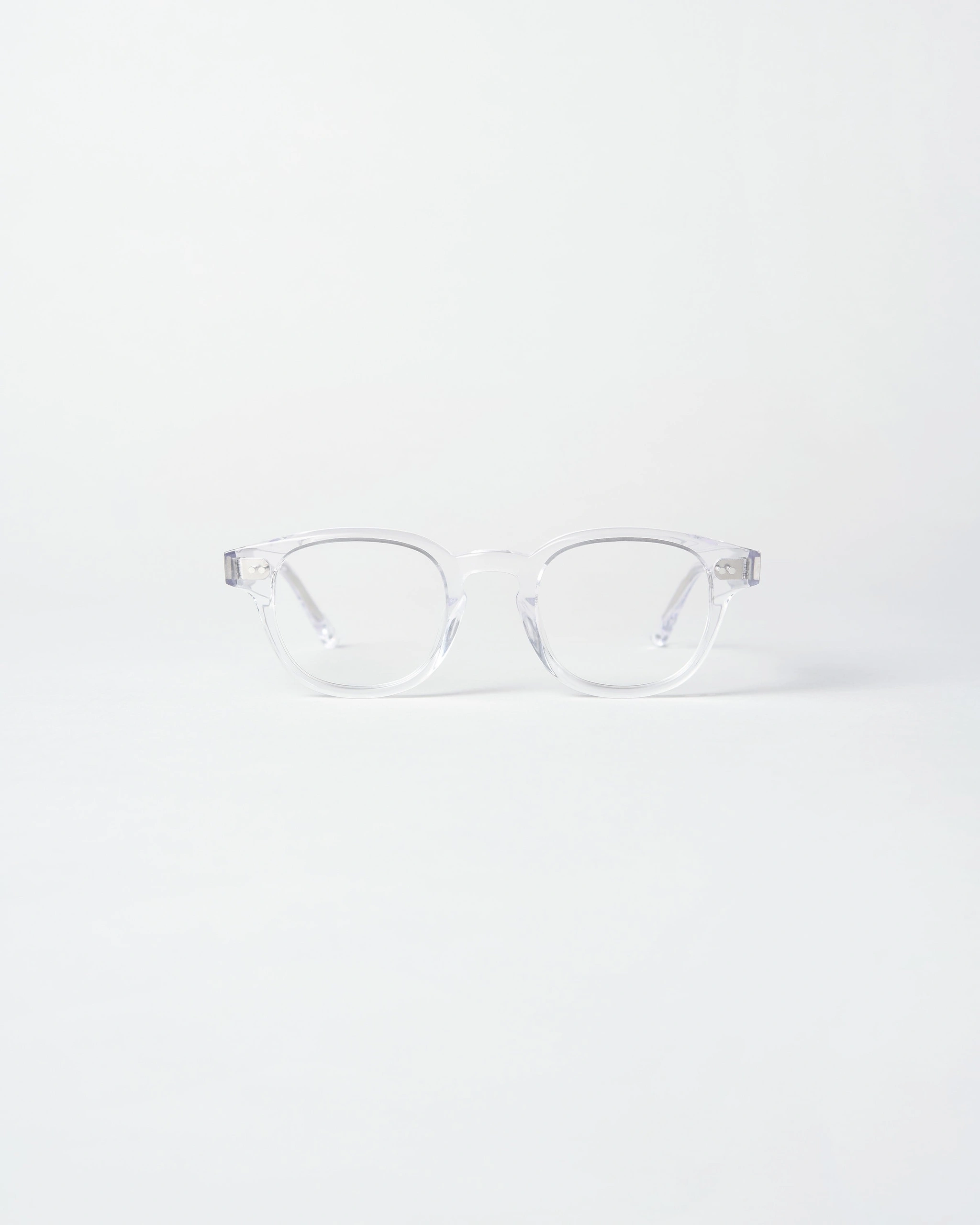 01 Optic Clear Clear
