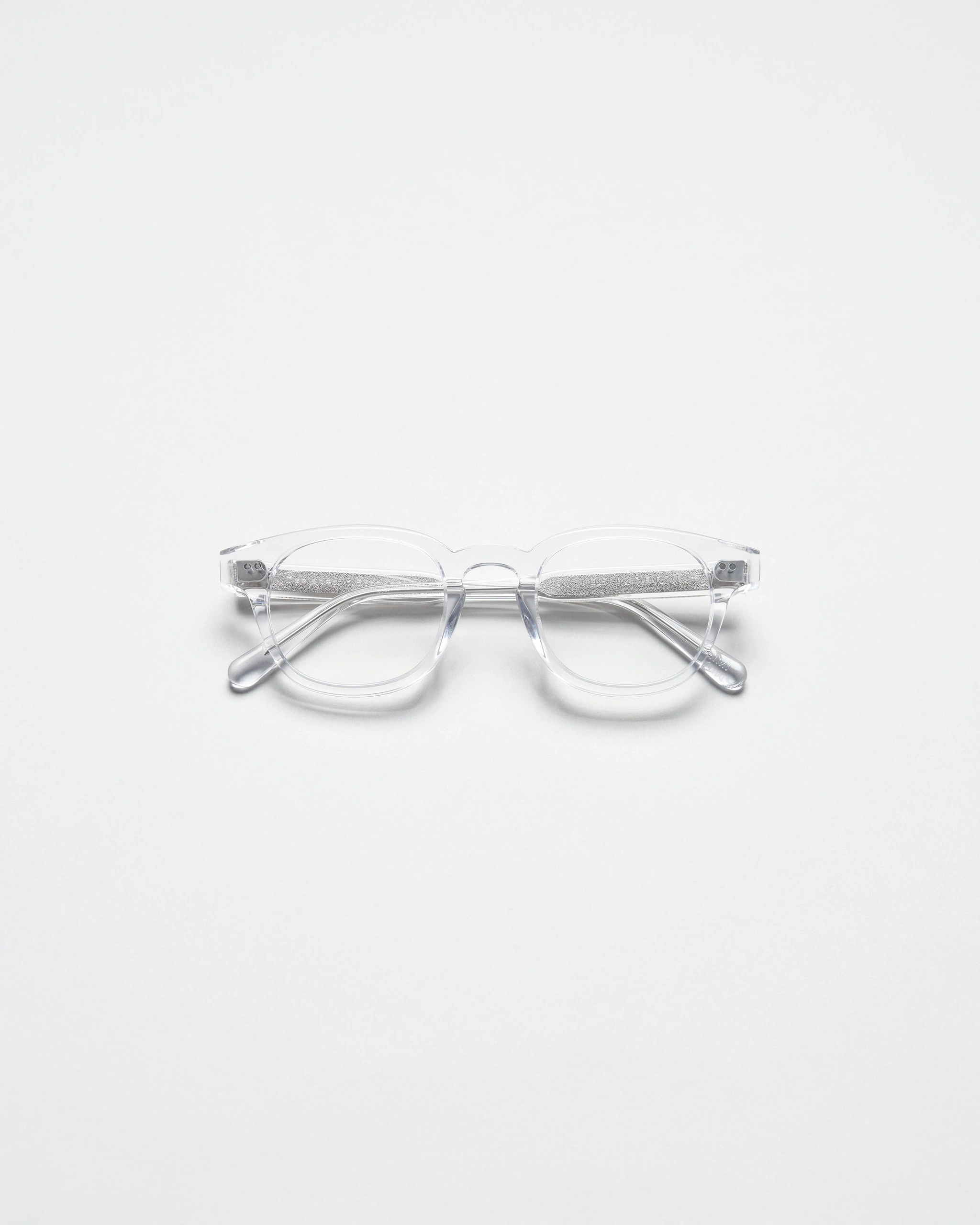 01 Optic Clear Clear